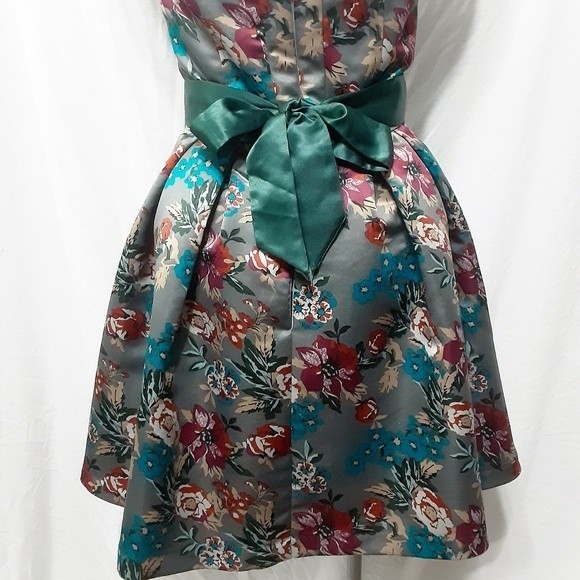 Charlotte Russe Strapless Floral Satin Cocktail Dress M Elegant Evening Party - Picture 7 of 8